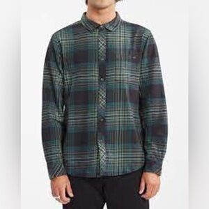 BILLABONG Coastline Phantom Plain Button Down Flannel L